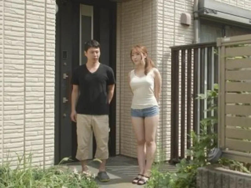 Làm tình cô người tình cũ thời thơ ấu