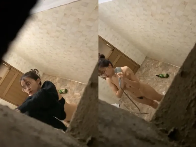 Quay lén nhân tình vú đẹp tắm, khe lỗ lồn chảy nước ròng ròng